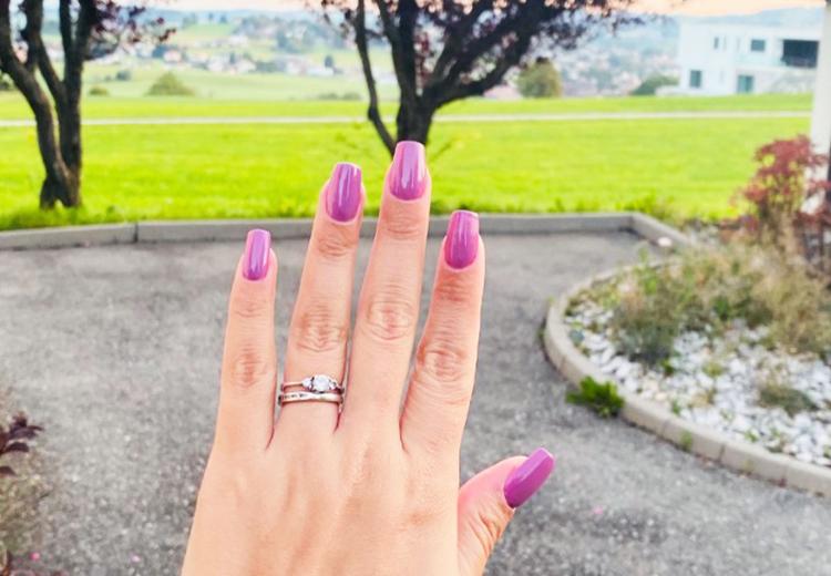 Remplissage_gel_Chez_Ana_Onglerie_Marly_Fribourg_Manicure_Soin_des_Mains